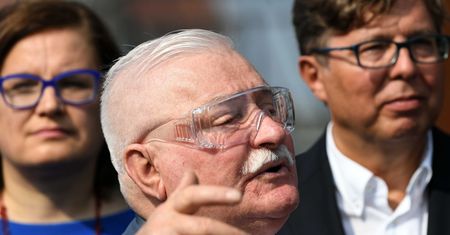Spór w "Welt am Sonntag" z udziałem Jacka Czaputowicza. Poszło m.in. o Lecha Wałęsę