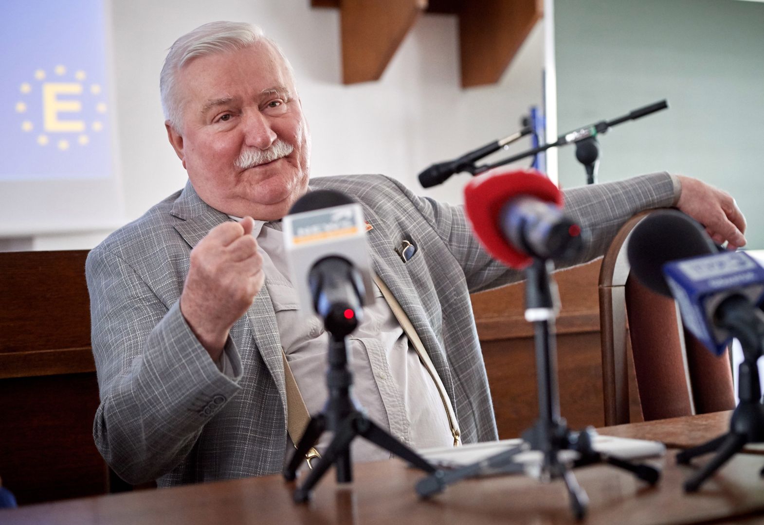 "Wyrzucamy Unię z Polski, a nie Unia nas". Lech Wałęsa ostro krytykuje PiS