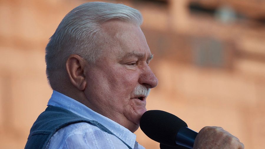 Lech Wałęsa na proteście w Gdańsku