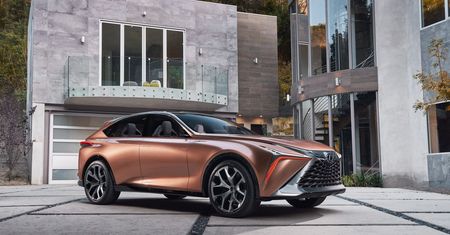 Lexus LF-1 Limitless: luksusowa przyszłość należy do SUV-ów. Crossover zamiast limuzyny
