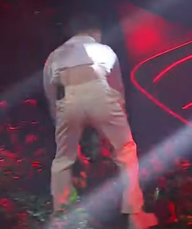 Blanco demoluje scenę w San Remo