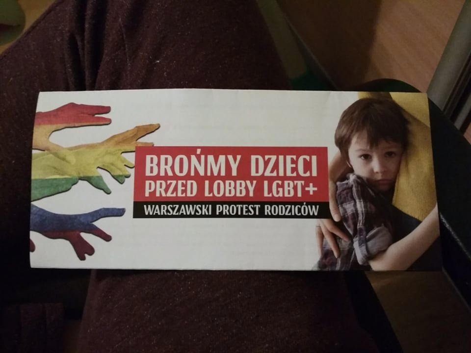 Ania znalazła w skrzynce ulotkę o LGBT. Była przerażona