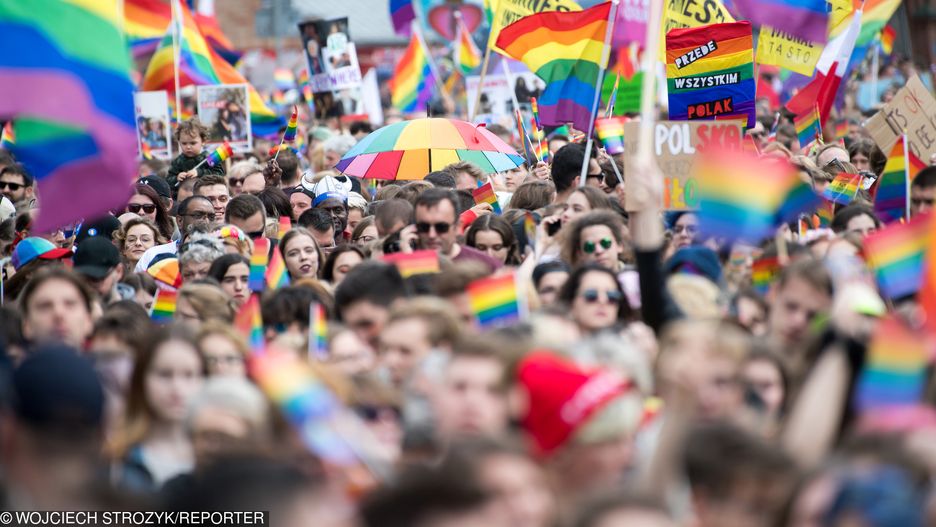 Radni Puław chcą chronić przed LGBT nie tylko dzieci i młodzież, ale także nauczycieli i przedsiębiorców
