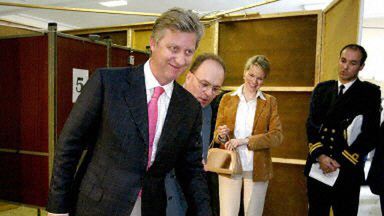 Książę Philippe przy urnie