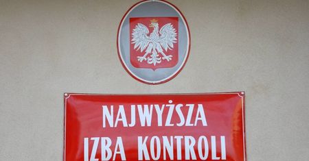 Urzędnicy w NIK z nagrodami.
