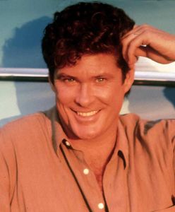 Półnagi David Hasselhoff na spacerze z o 28 lat młodszą żoną