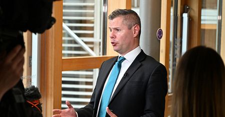 Szkocja. Minister finansów podał się do dymisji. Ujawniono jego wiadomości do 16-latka
