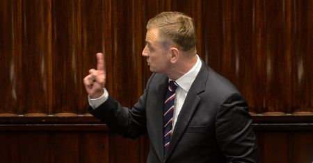 Sławomir Nitras chce wyjaśnień ws. kar dla posłów