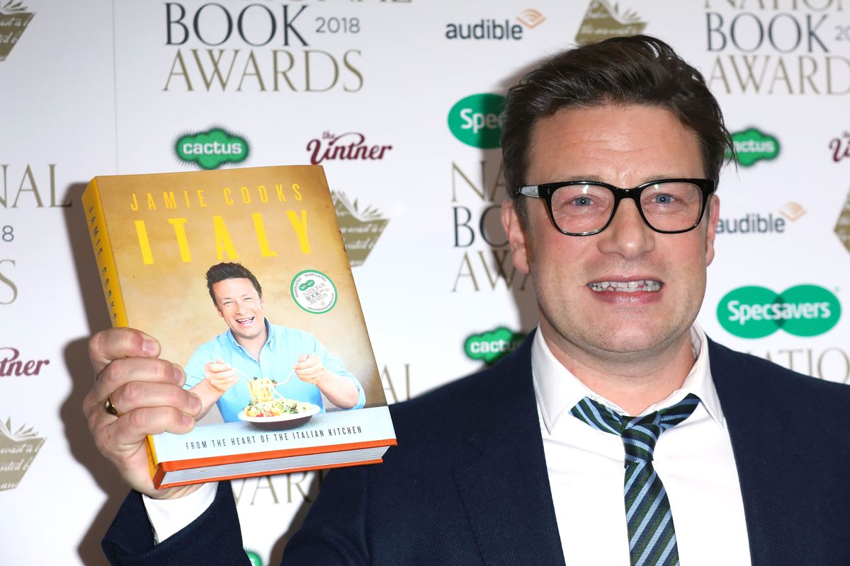 Jamie Oliver zamyka restauracje. Ale w Polsce wciąż jest kucharzem, jakiego potrzebujemy
