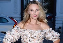 Sylwia Gliwa w lateksowym stroju kąpielowym. Nie przeszkadza jej upał