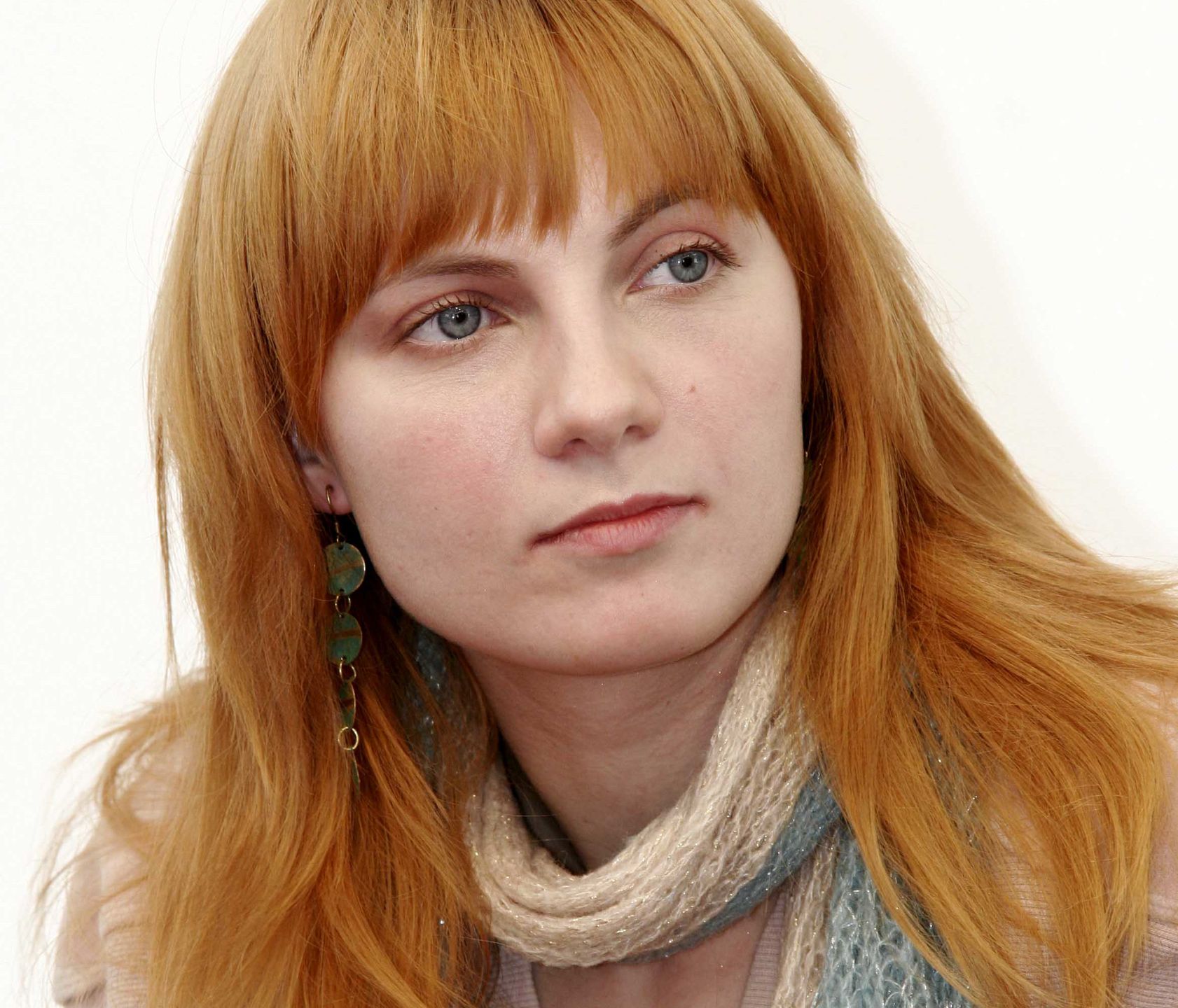 Kiedyś szara myszka, dziś kipiąca seksapilem gwiazda. Jak zmieniała się Sylwia Gliwa?