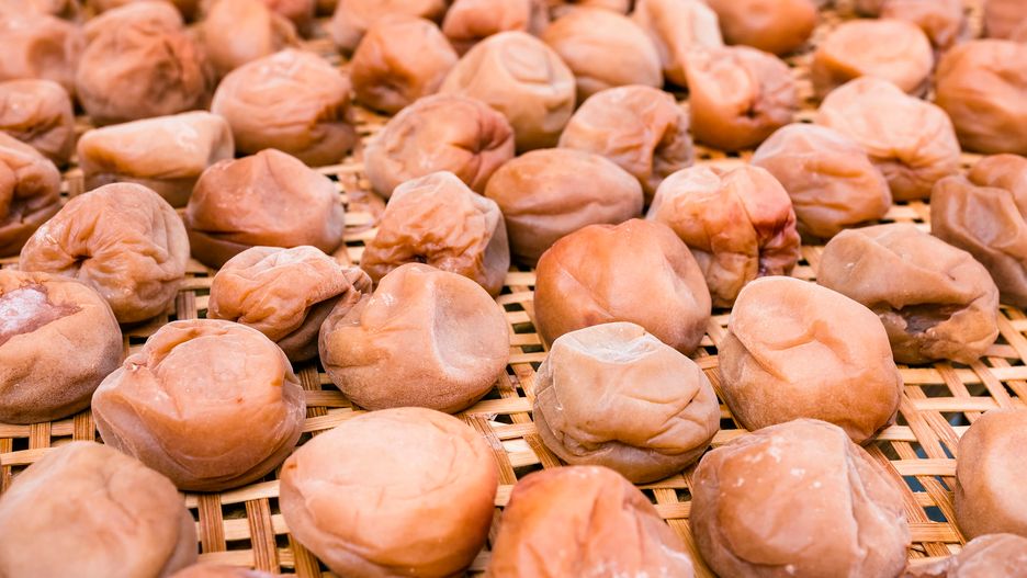 W ostatnich dziesięcioleciach umeboshi zaczęło zdobywać popularność na całym świecie