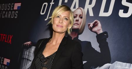 "Miejsce kobiety jest w Domu". Kontrowersyjna kampania "House of Cards" Netfliksa