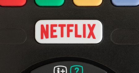 Netflix o "polskich obozach". Mocne oświadczenie partii Jarosława Gowina