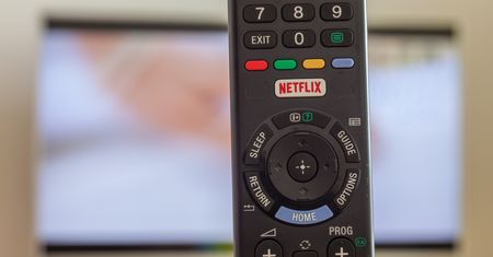Netflix przestanie działać na starych telewizorach Samsung. Producent ostrzega