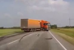 #dziejeisiewmoto: ciężarówka składa się jak scyzoryk