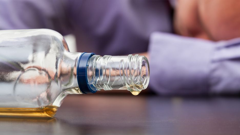 Kompletnie pijani rodzice opiekowali się niemowlakiem