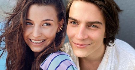 Julia Wieniawa zakończyła rok w ramionach Nikodema: "My love". Tak romantycznie jeszcze nie było