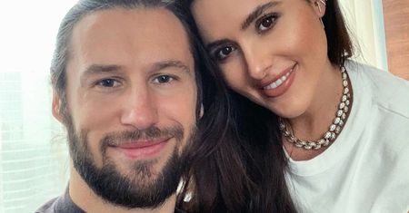 Żona Grzegorza Krychowiaka pokazała brzuch w luksusowej stylizacji. Za okulary zapłaciła fortunę
