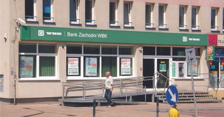 598 frankowiczów złożyło pozew przeciw BZ WBK