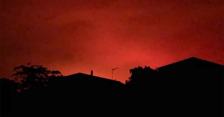 Australia. Opublikowano nagranie z akcji ratunkowej. Widok jak z innej planety