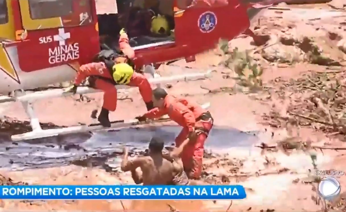 Tony błota zalały miasto w Brazylii. Co najmniej 50 zabitych