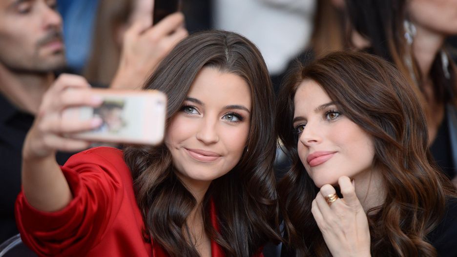Julia Wieniawa i Weronika Rosati