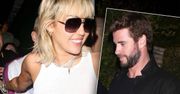 Miley Cyrus i Liam Hemsworth na jednej imprezie. Przez chwilę było gorąco