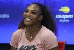 Serena Williams założyła obcisły strój na kort. Dobrała do tego kabaretki