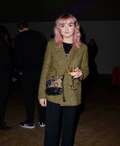 Maisie Williams: Arya z "Gry o Tron" w różowych włosach