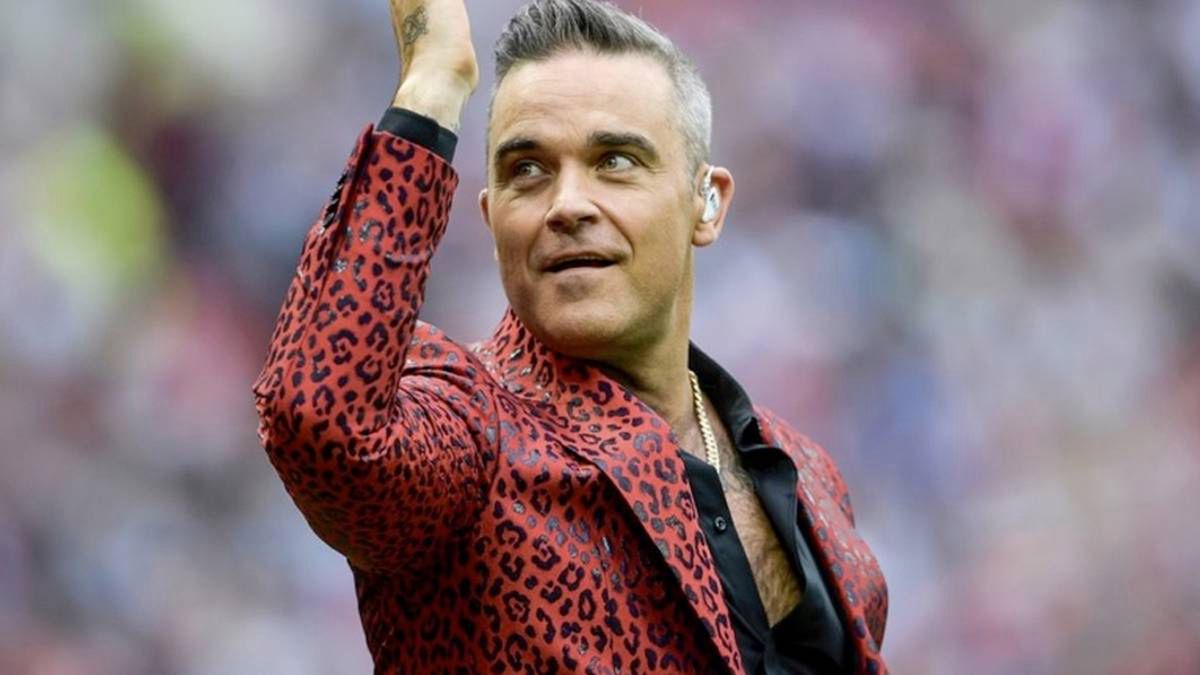 Robbie Williams zagra w Polsce lada dzień! Wiemy, jakie ma zachcianki. Co musi mieć w garderobie?