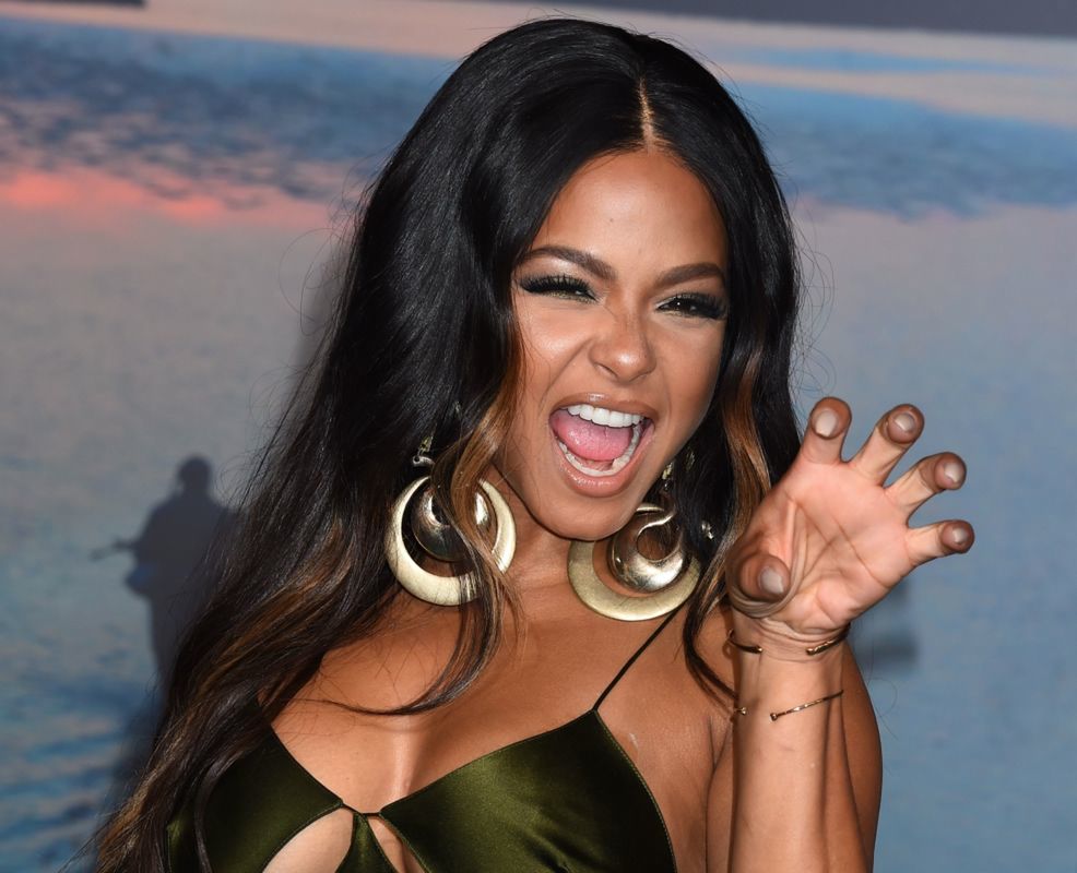 Christina Milian i jej kuszący dekolt. Niby zakryty, a wszystko widać