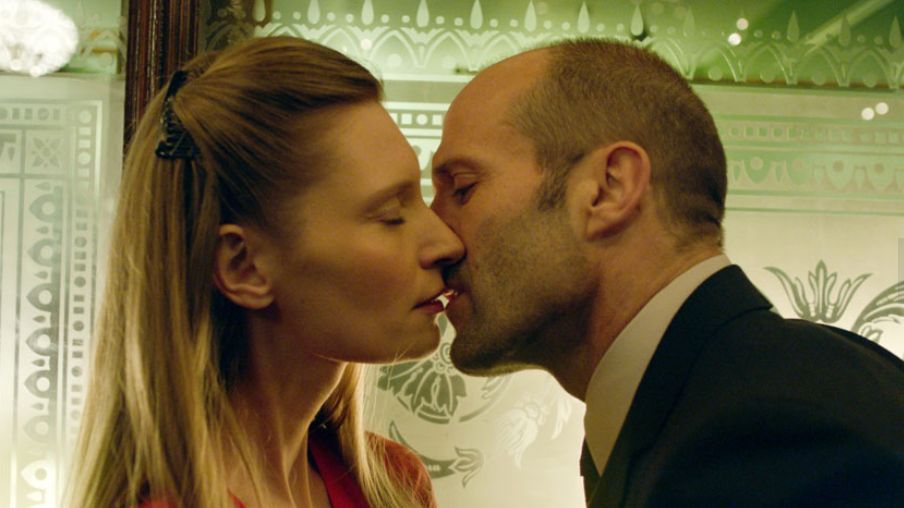 Agata Buzek i Jason Statham w filmie "Koliber"