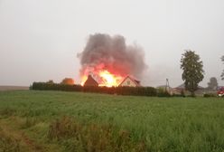 Pogoda szaleje. Piorun uderzył w gospodarstwo, w Kołobrzegu zalało ulice