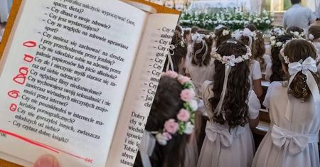 Książeczka do Pierwszej Komunii Świętej. Rachunek sumienia wzbudził kontrowersje