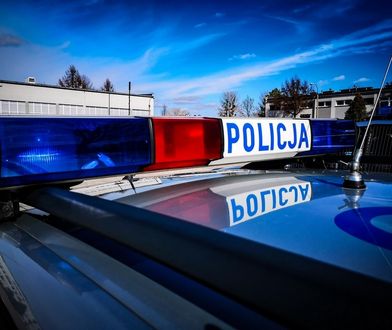 Warszawa Wola. Nocna awantura z użyciem noża. Dwie osoby są w szpitalu