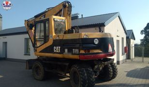 Lubelskie. Ukrył koparkę i zgłosił jej kradzież