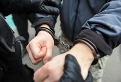 Znaleźli w szafie poszukiwanego od 17 lat mężczyznę