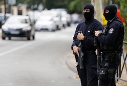 Imigranci brutalnie pobili Polaka w Nicei. Policja poszukuje napastnika