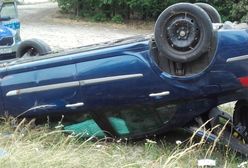 Chciał się popisać przed dziewczyną. Był nietrzeźwy i pod wpływem narkotyków, dachował