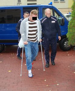 Rzucił się na ciężarną kobietę w windzie. "Bił pięściami po twarzy i klatce piersiowej"