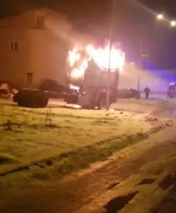 Zapłonęła ciężarówka z człowiekiem w środku. Policjanci ruszyli na ratunek