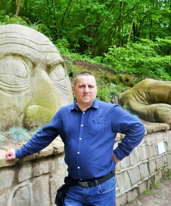 Policjant miał kłopoty w pracy, bo... pisze bajki dla dzieci. "Właśnie mnie zwolnili"