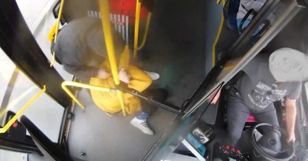 Policjanci z Boguszowic apelują o pomoc. Zaatakował bez powodu