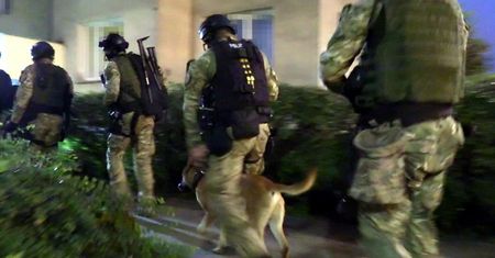 Policja rozbiła "grupę ożarowską" w Warszawie. Akcja na wielką skalę