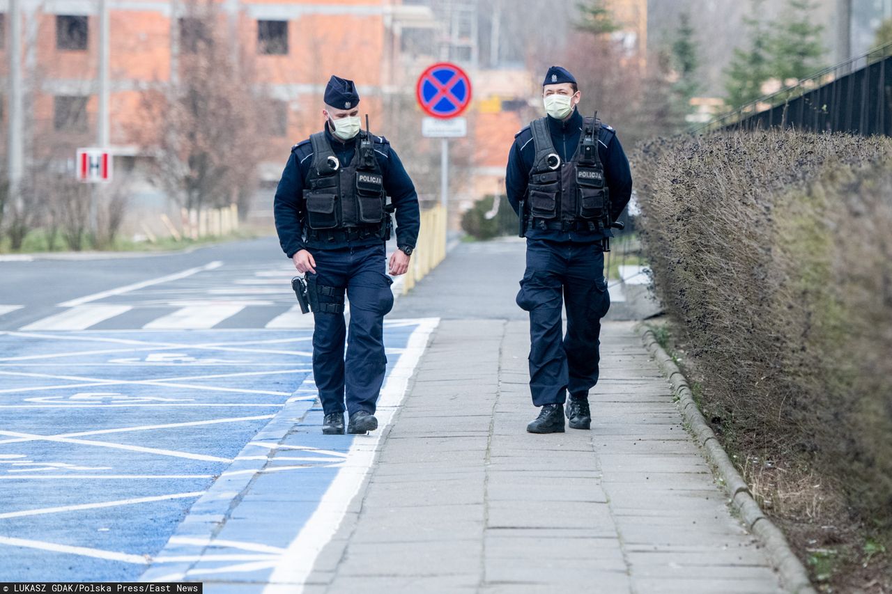 Koronawirus w Polsce. Kobieta uciekła z kwarantanny. Przyszła na komisariat