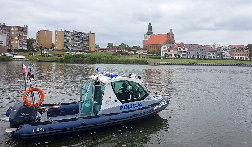 Zalew Szczeciński. Wznowiono poszukiwania 80-letniego żeglarza