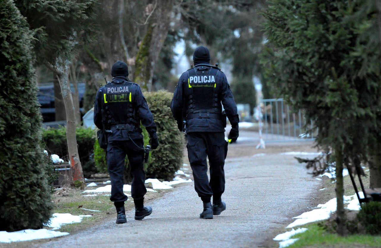 Broniła upośledzonego syna, skatowali ją policjanci. Wyrok zdumiewa