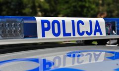 Jastków: tragedia na drodze. 20-latek wysiadł z samochodu i zginął