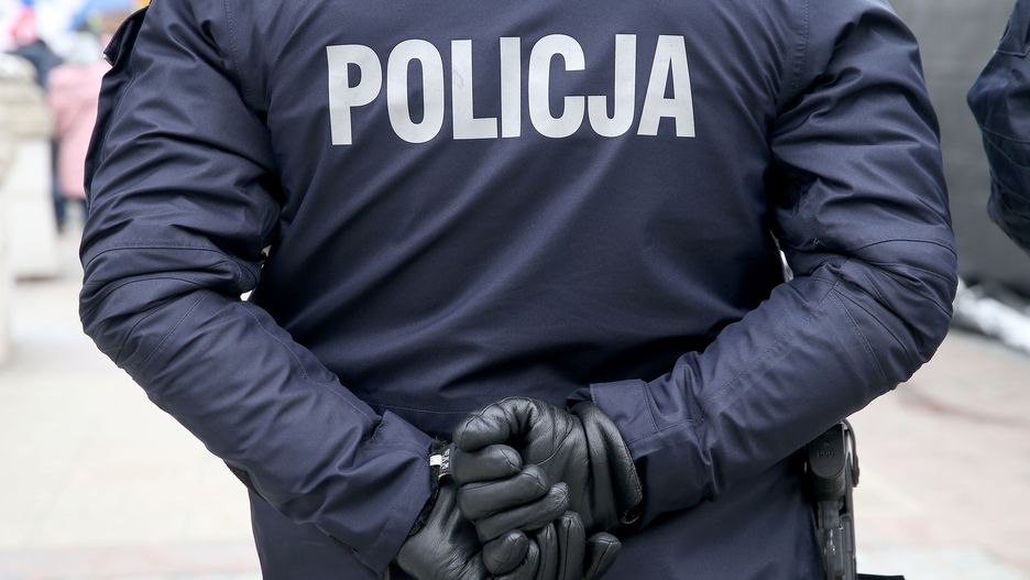 Policjant może został całkowicie wydalony ze służby